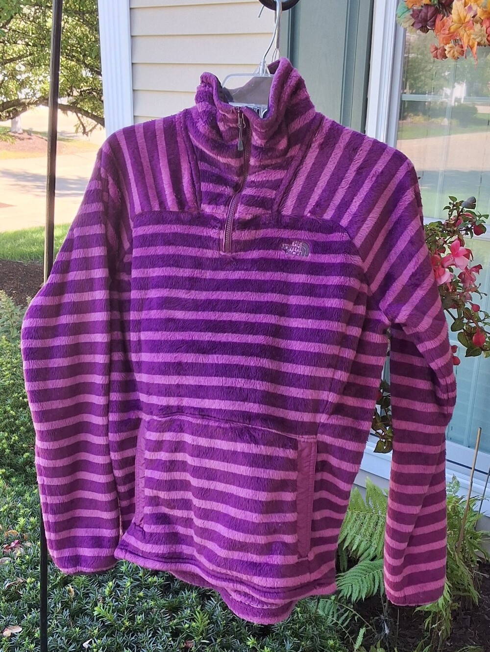 The North Face Striped Fleece 1/4 Zip Pullover